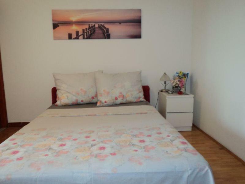 Studio Apartments Ana روفينج المظهر الخارجي الصورة